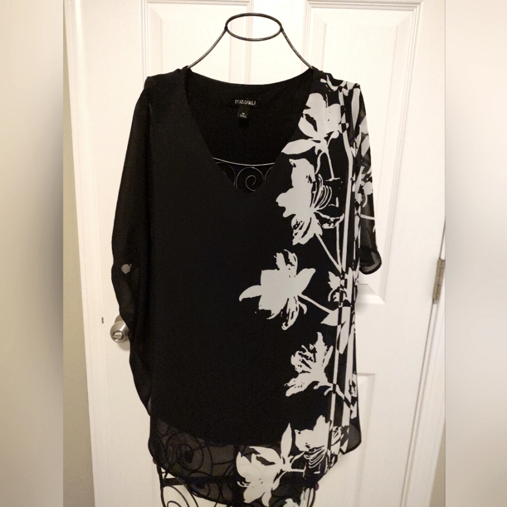 Roz & Ali Navy White Layered Top